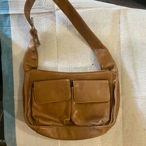 Classic Tan Leather Messenger Bag